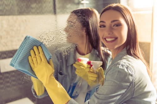 Commercial cleaning service for a workplace in NW11